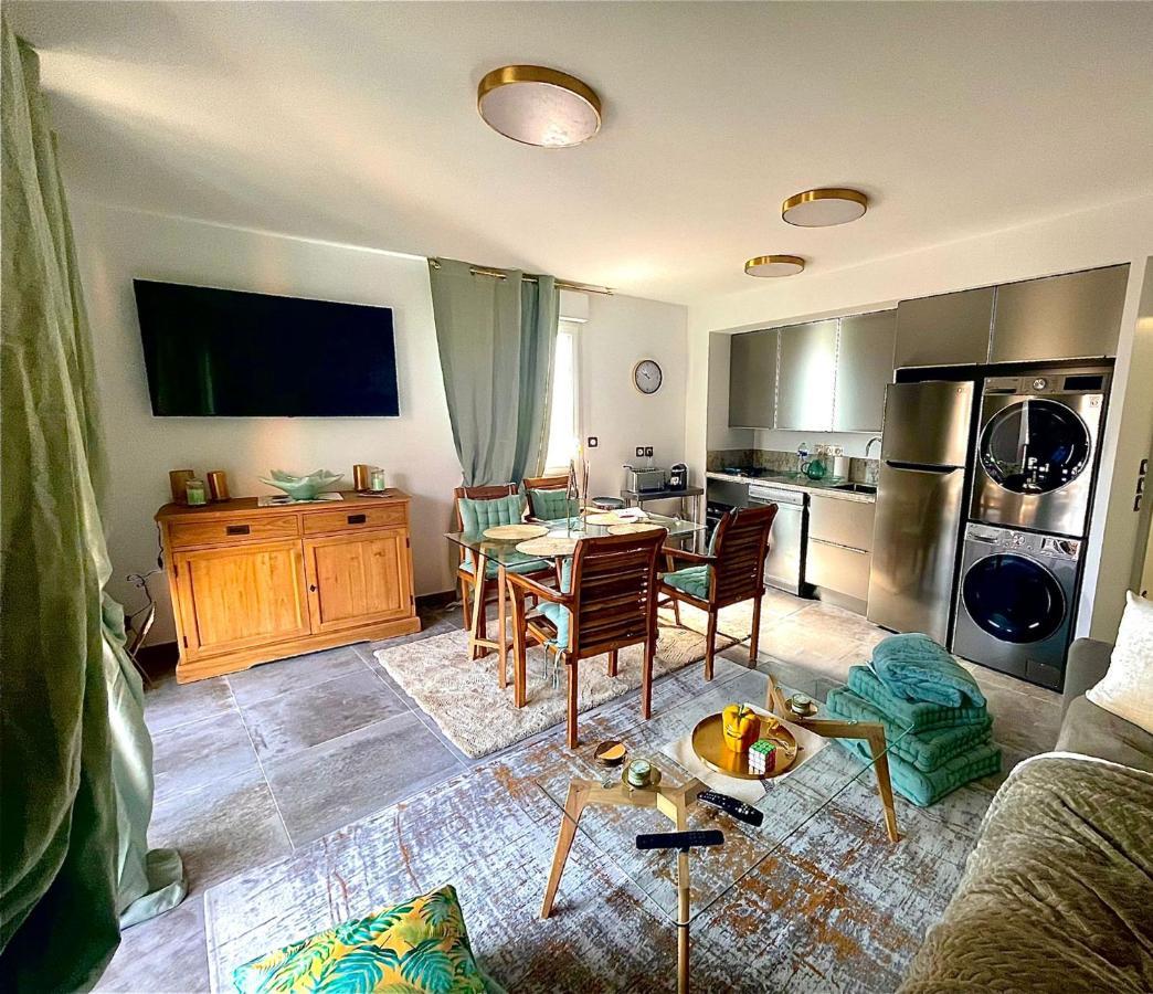Appartement Carqueiranne Le Port Экстерьер фото